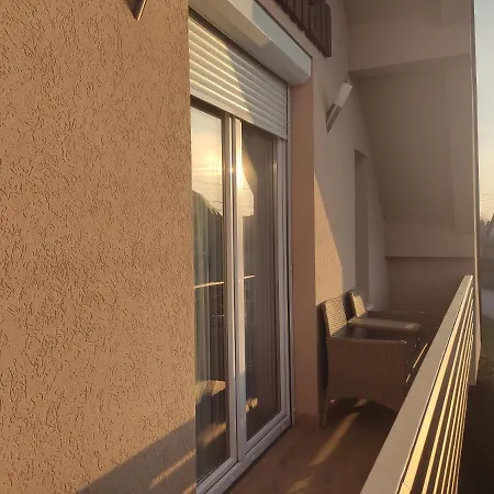 Royal De Lux شقة *